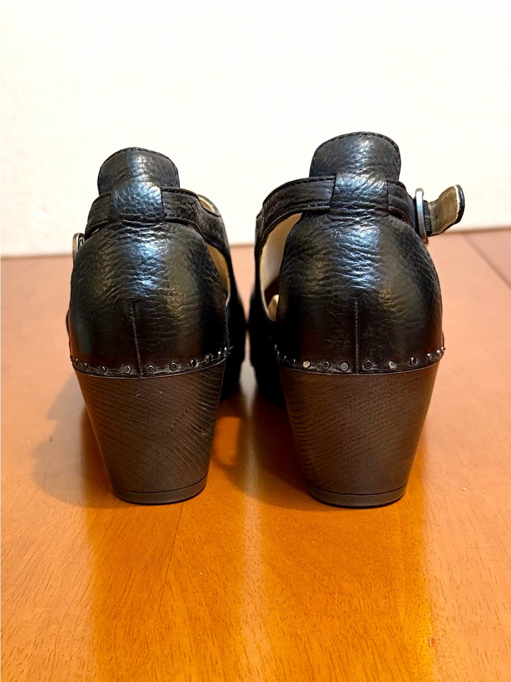 Dansko Sassy Stacked Heel Buckle Strap Clog sz 40 / 10 - Picture 6 of 8